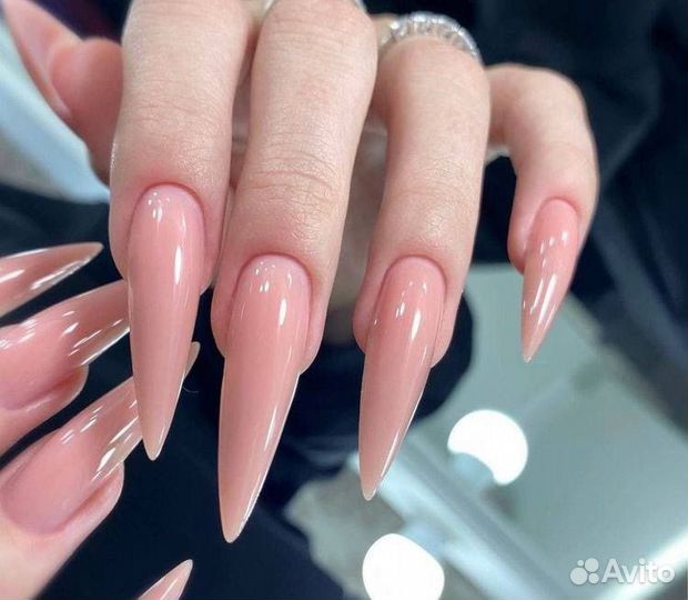 Мастер маникюра