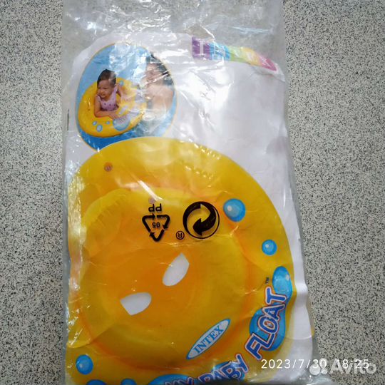 Надувной круг intex