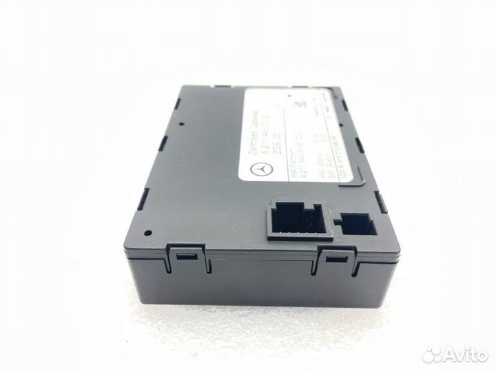 Блок управления центральным замком Mercedes-Benz