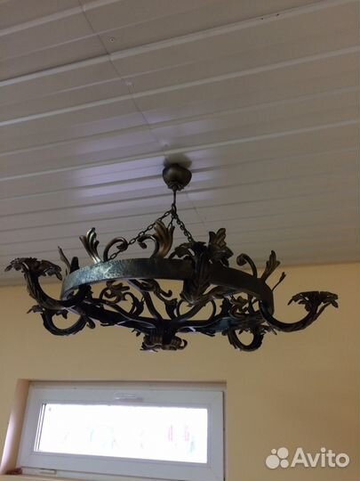 Кованая люстра
