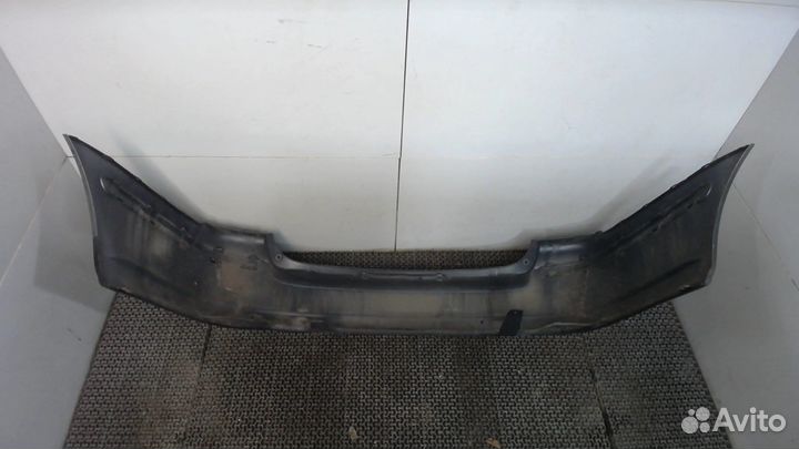 Бампер Toyota Avensis 2, 2004