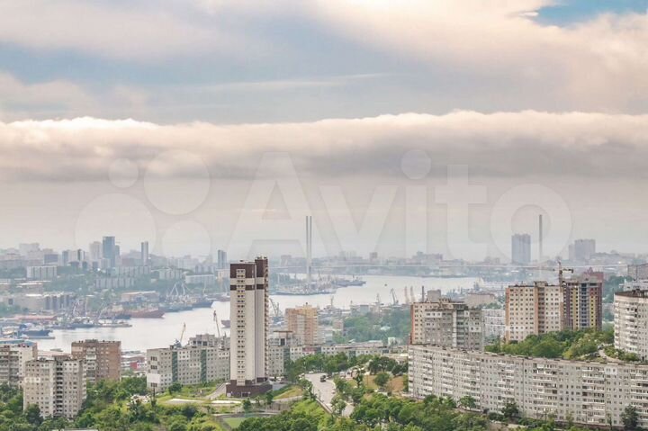 2-к. квартира, 53 м², 9/9 эт.