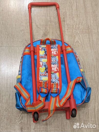 Рюкзак детский на колесах