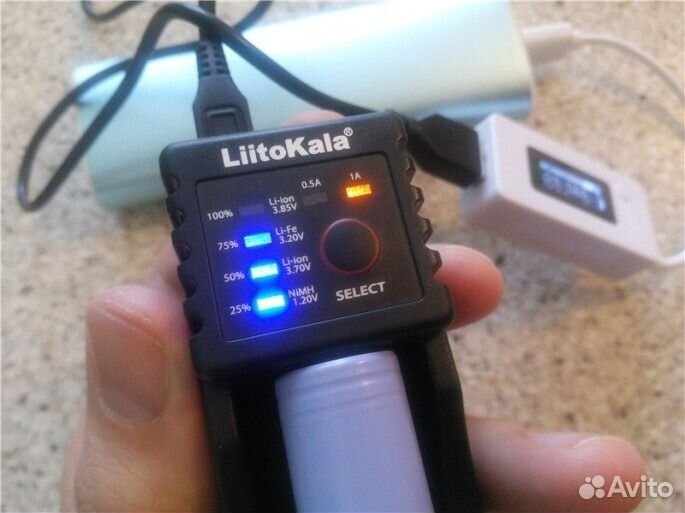 Зарядное устройство Liitokala Lii-100 USB 1A унив