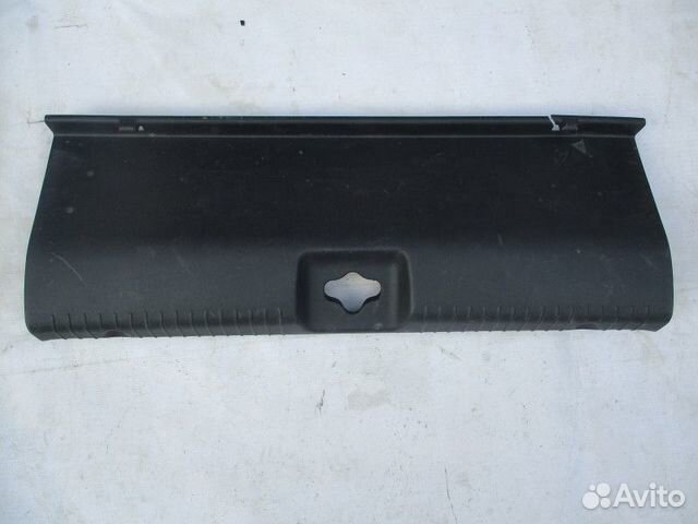 Обшивка багажника Hyundai Solaris 1 RB