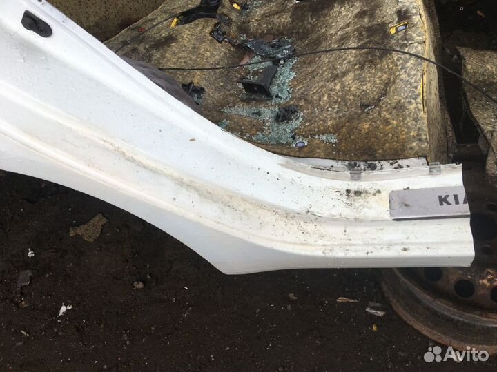 Заднее правое крыло Kia Rio 3 Седан