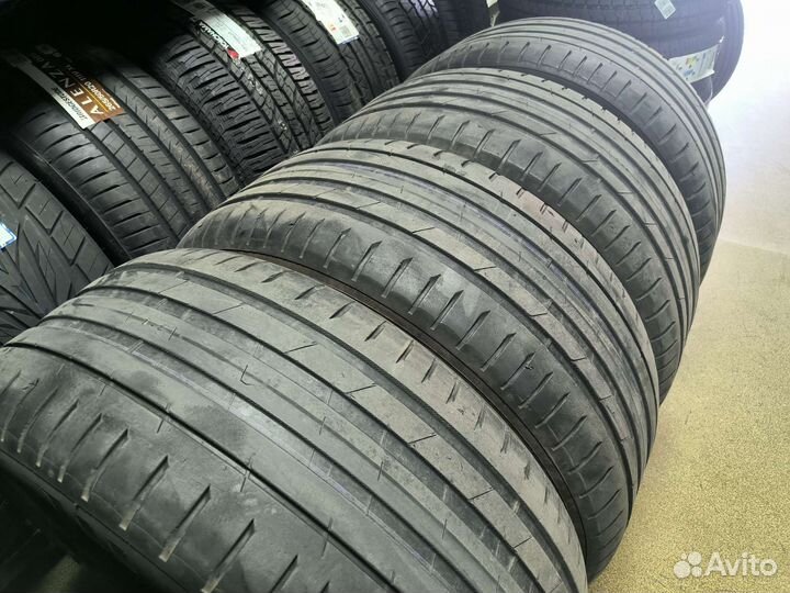 Nokian Tyres Hakka Black 2 SUV 285/50 R20