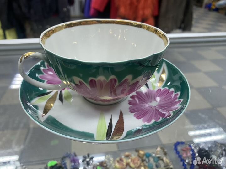 Фарфоровые чашки