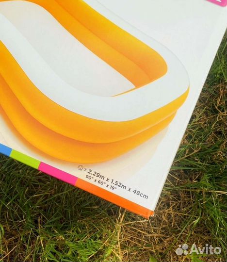 Надувной бассейн