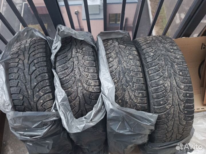 Nokian Tyres Hakkapeliitta Sport Utility 5 235/65 R17 108T