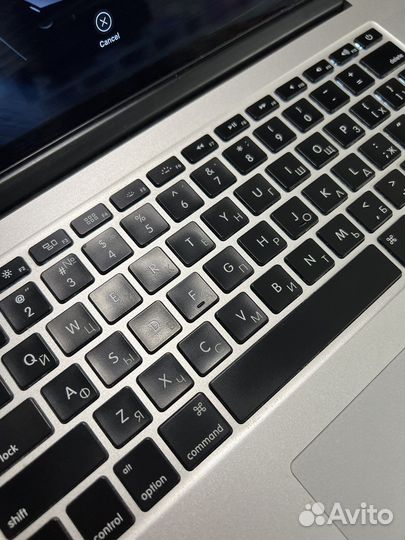 MacBook Pro 15 2015 i7 16GB SSD512 RadeonR9+Intel