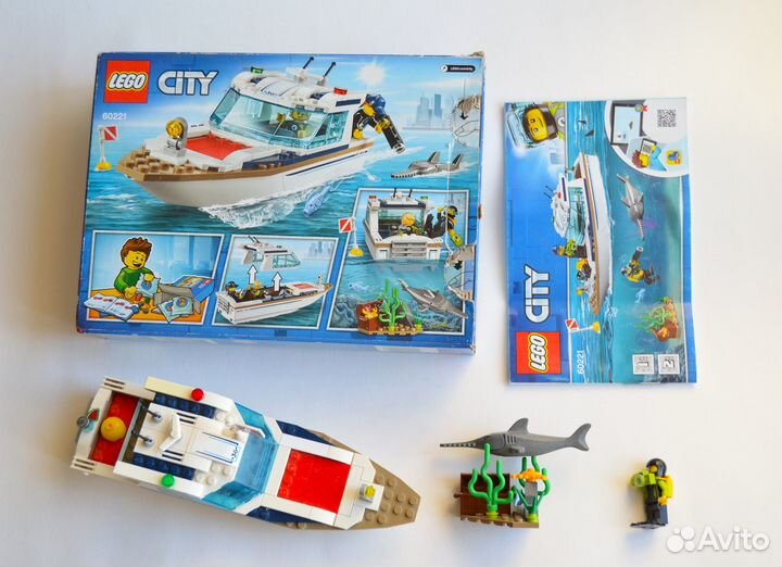 Набор лего сити 60221 яхта Lego City