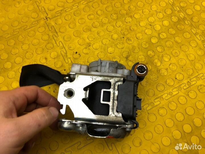 Ремень безопасности передний левый Peugeot