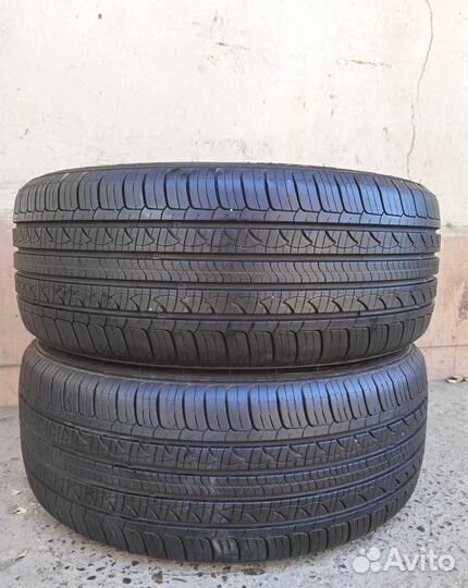 Nexen N'Priz AH8 215/55 R17 94V
