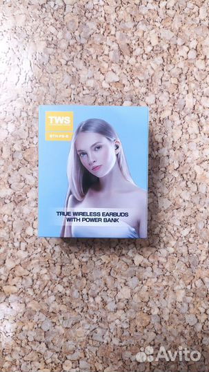 Беспроводные наушники новые