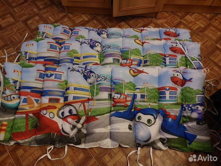 Бортики в детскую кроватку