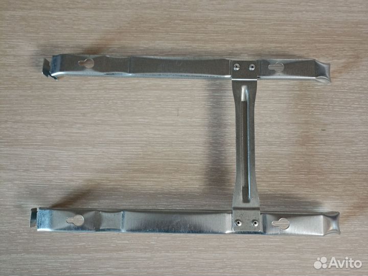 Кронштейн на стену для конвектора Bally