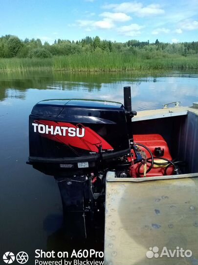 Продам двухтактный лодочный мотор Tohatsu 30