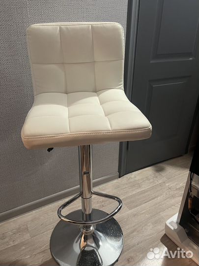 Стул барный