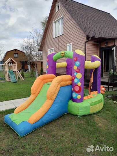 Детский надувной комплекс - батут с горкой