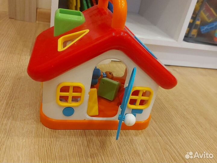 Развивающие игрушки