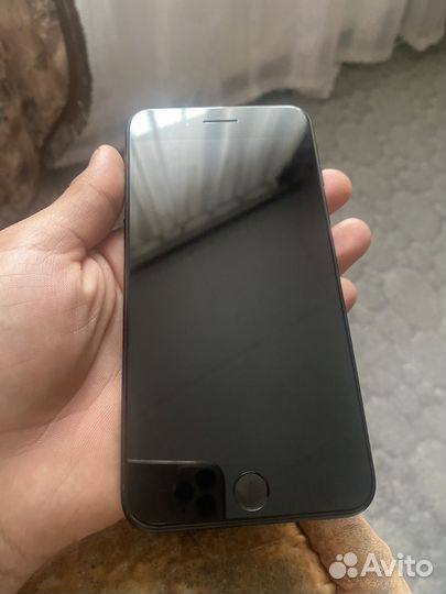 iPhone 7 Plus, 32 ГБ