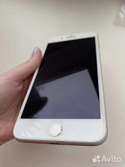 iPhone 8 Plus, 64 ГБ