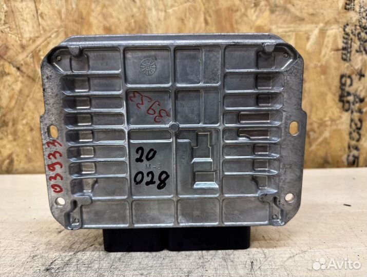 Блок управления Mitsubishi L200 4D56U