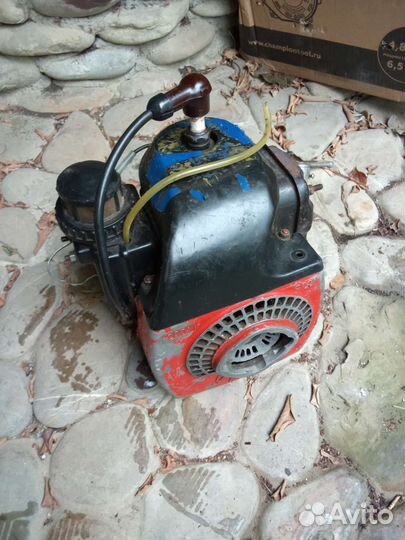 Двигатель бензопилы урал