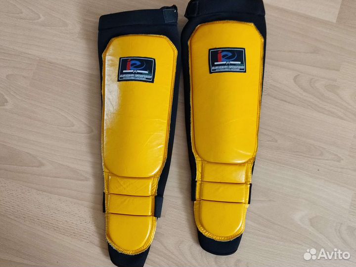 Шингарды для тайского бокса