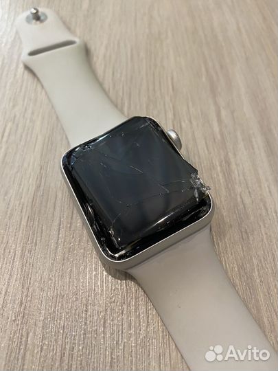 Часы apple watch 3 42mm на запчасти