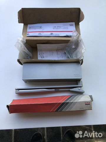 Доводчики дверей Dorma Geze nora-M