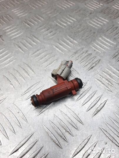 Форсунка Nissan Almera Tino минивэн 1.8 QG18DE