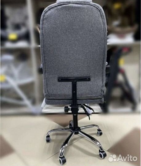 Офисное кресло без подножки