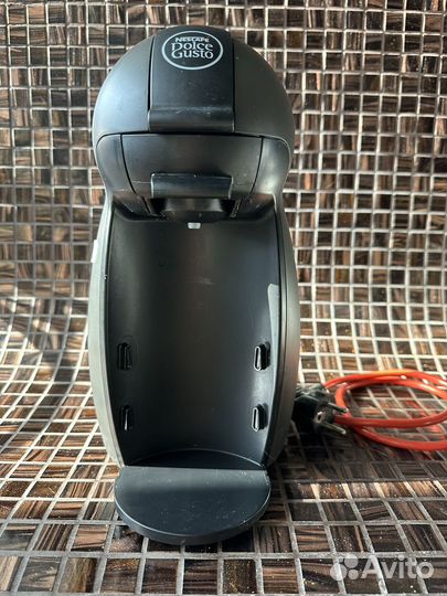 Капсульная кофемашина dolce gusto