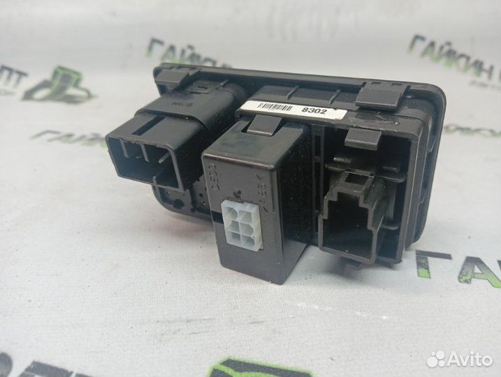 Блок управления зеркалами Chevrolet Spark 3 M300