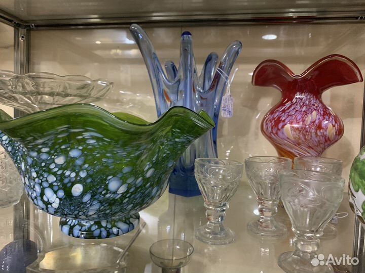 Вазы стекло. Красный Май СССР и другие