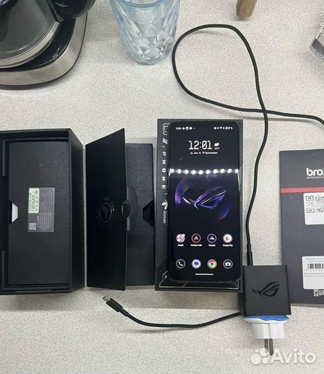 ASUS ROG Phone 7, 8/256 ГБ