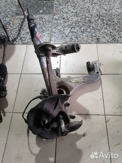 Поворотный кулак Mercedes benz w210