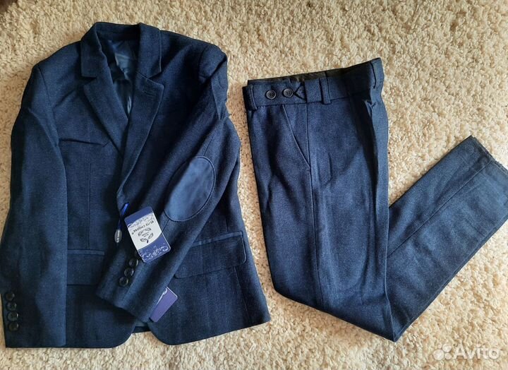 Новый костюм тройка Школа