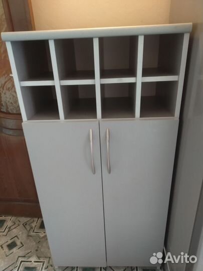 Полка напольна