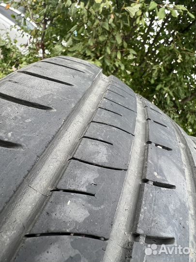 Kumho Ecowing ES01 KH27 205/55 R16 92V