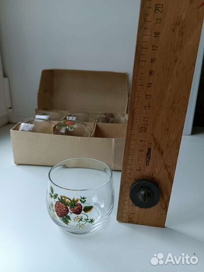 Графин с рюмками