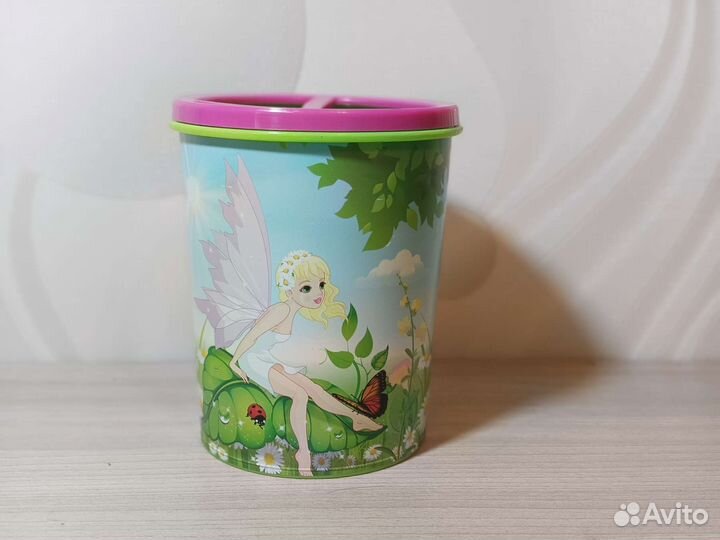 Подставка для карандашей 