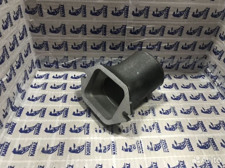 Патрубок интеркулера короткий Евро