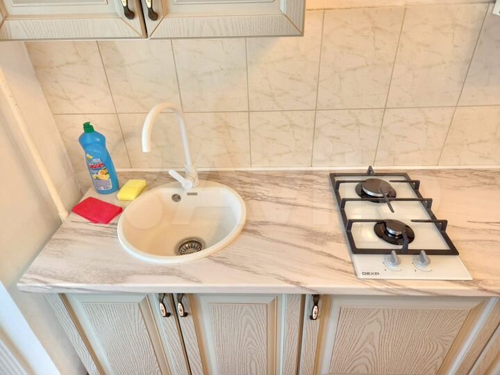 4-к. квартира, 105 м², 8/9 эт.