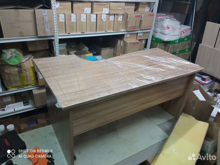 Стол угловой новый