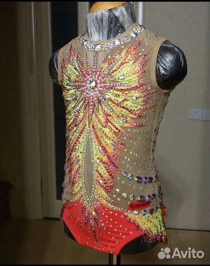 Купальник для художественной гимнастики