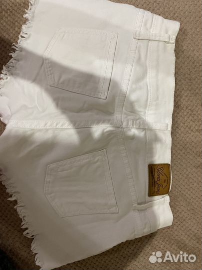 Шорты белые