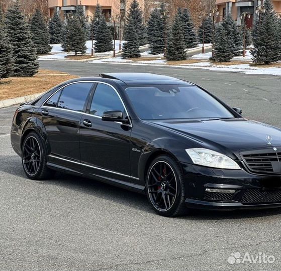 Комплект шильдиков Mercedes S63 W221